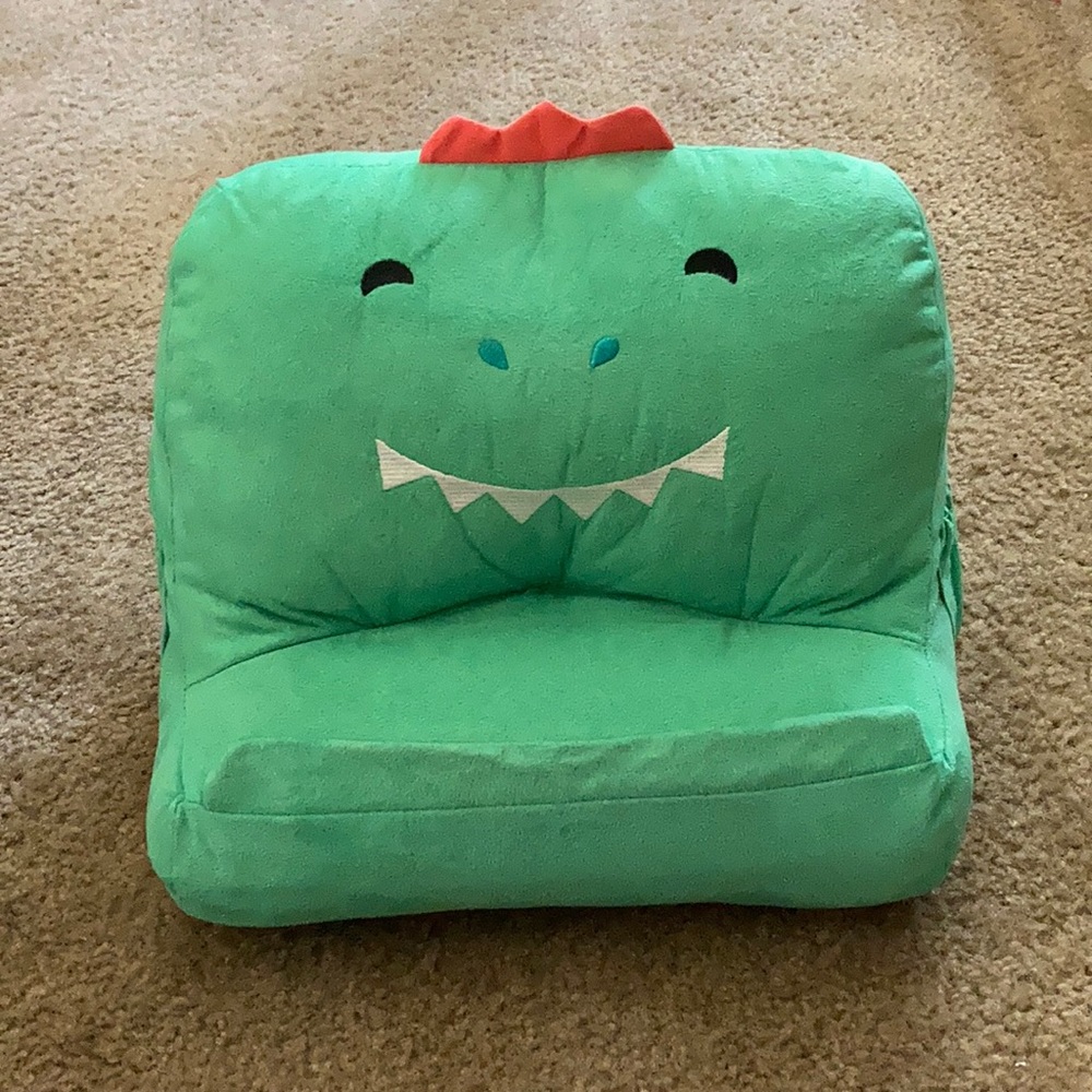 Kid’s tablet/book stand